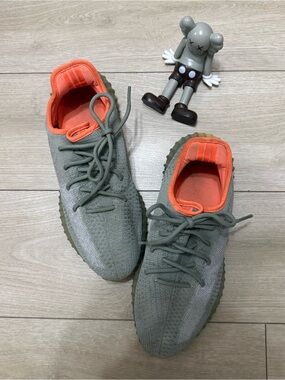 adidas Yeezy Boost 350 V2 Desert Sage - Size 11 ⭐️ 6.5/10